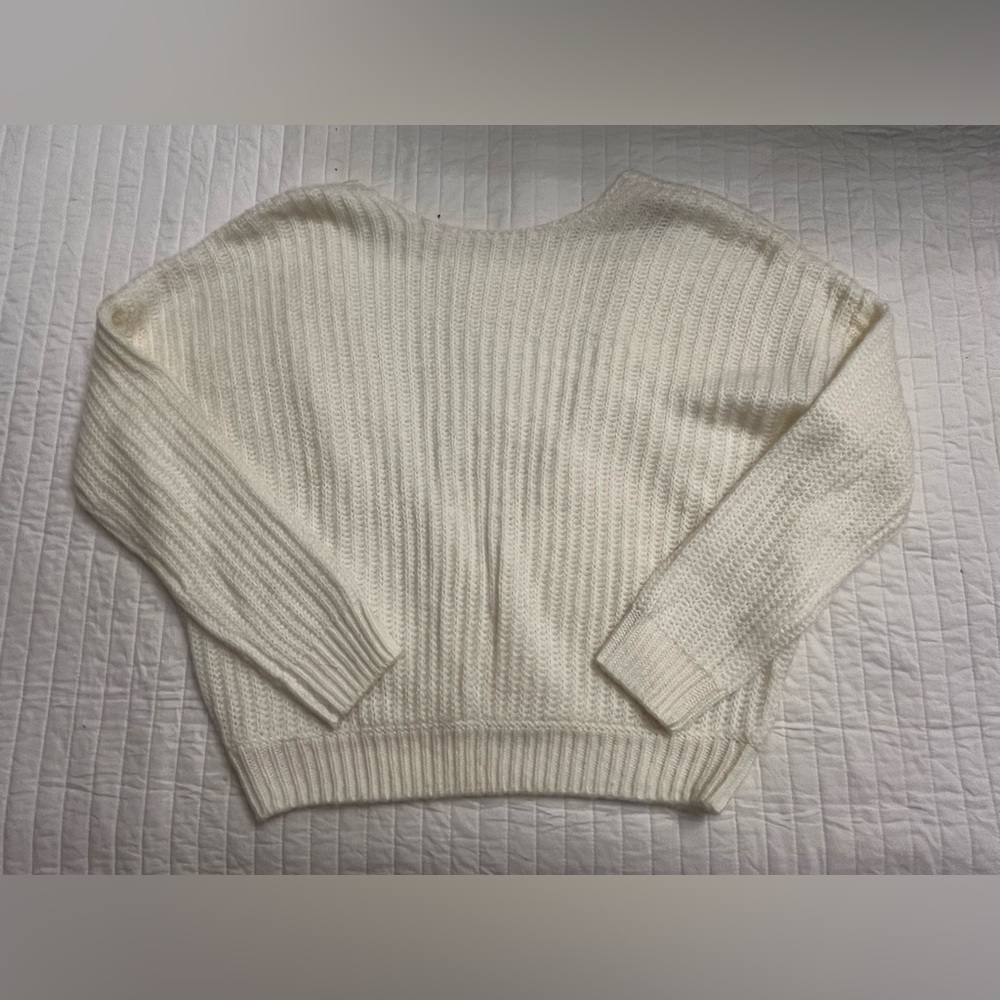 ASOS cream open back sweater NWOT